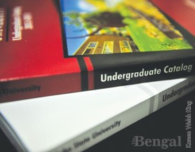 Some students face issues with conflicts in class times when registering.