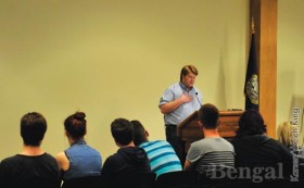 Jonathan Figdor speaks at an SSA event, Saturday, May 4.