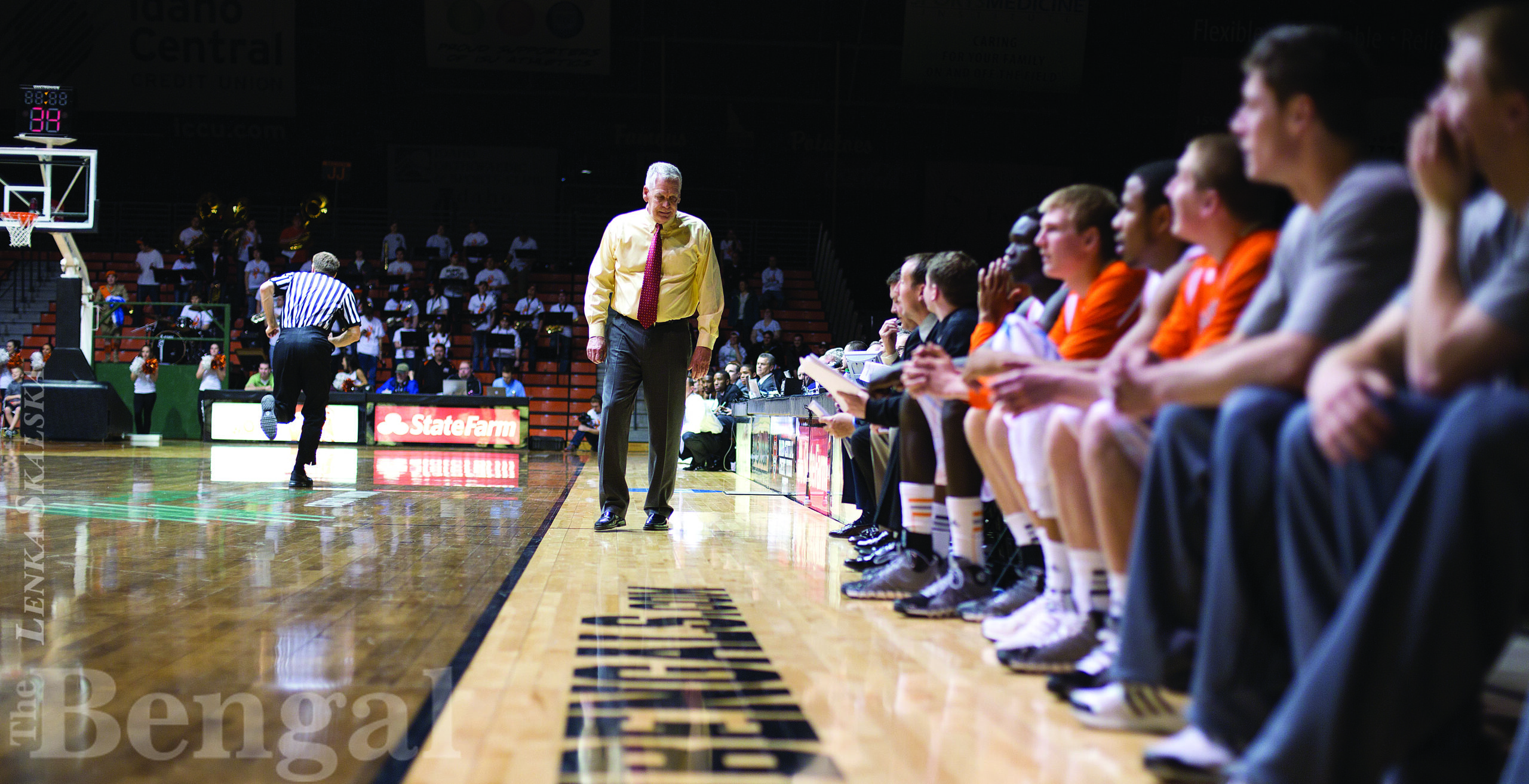 Men’s Basketball Squad  Faces More Heartbreak on Road