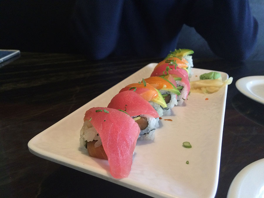Sumisu sushi roll