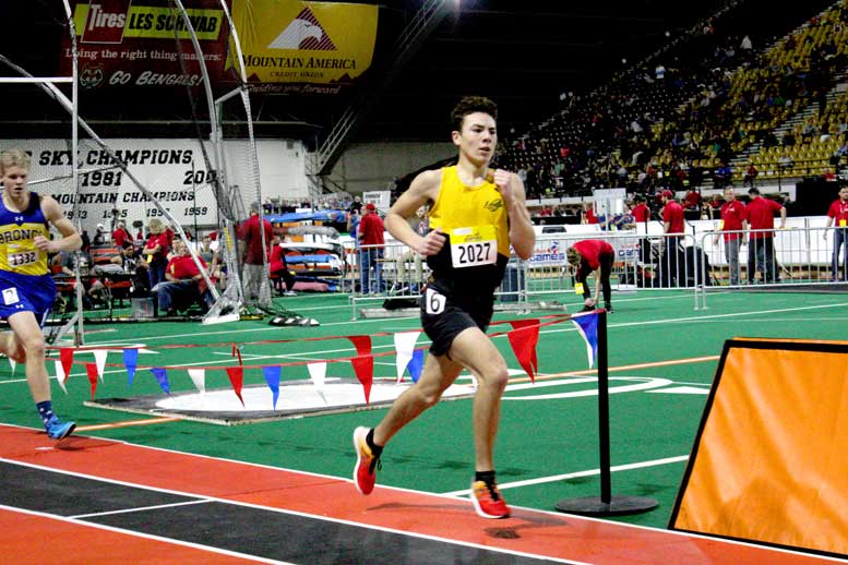 Student-athlete participates in a distance race.