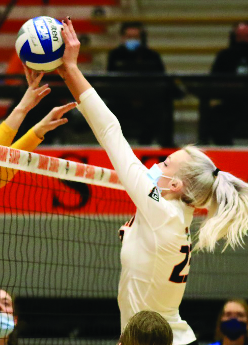 Featured: Louise Lallament goes up for block at net