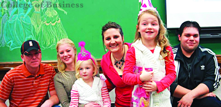BOLINGER GIVES BACK TO COMMUNITY – The Bengal
