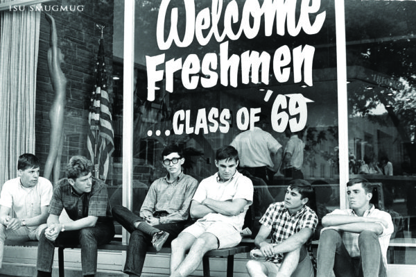 BENGALS ‘BOOKIN’ IT