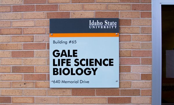 Michael Thomas resigns from Department Chair position after allegations of “abusive treatment”