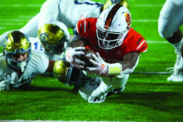 Bengals Upset #7 UC Davis Aggies