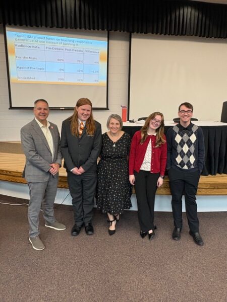 TO TEACH OR TO BAN? RUPP DEBATE TEAM ARGUES THE FUTURE OF AI IN EDUCATION